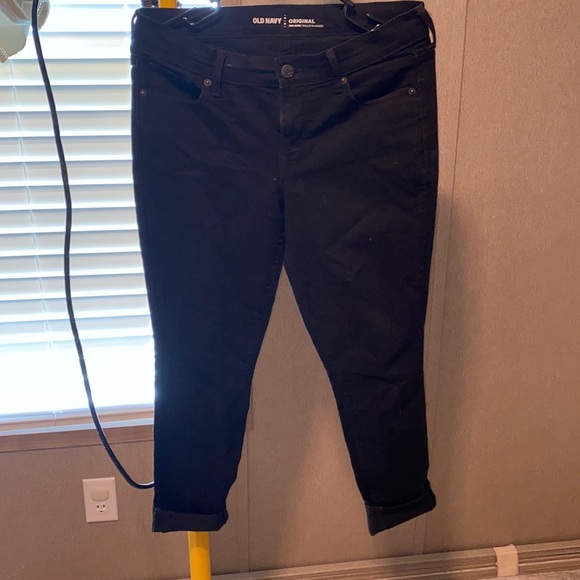 Black old navy capri pants - Picture 1 of 2